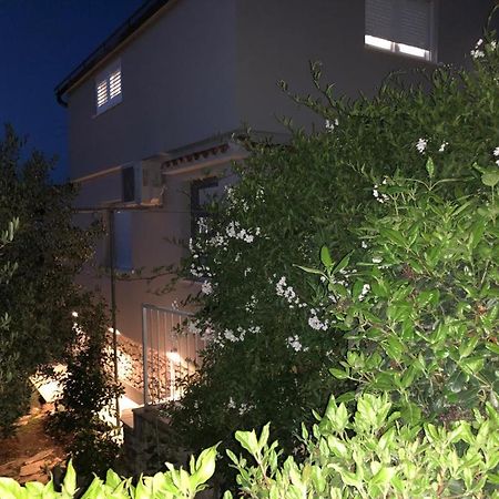 Apartments Marin ロゴズニッツァ エクステリア 写真