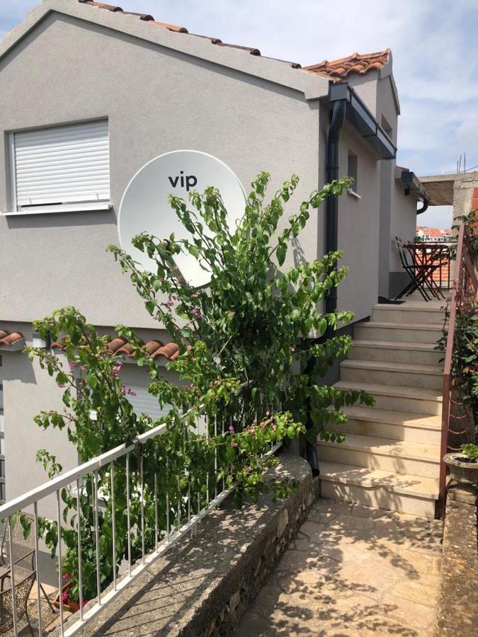Apartments Marin ロゴズニッツァ エクステリア 写真