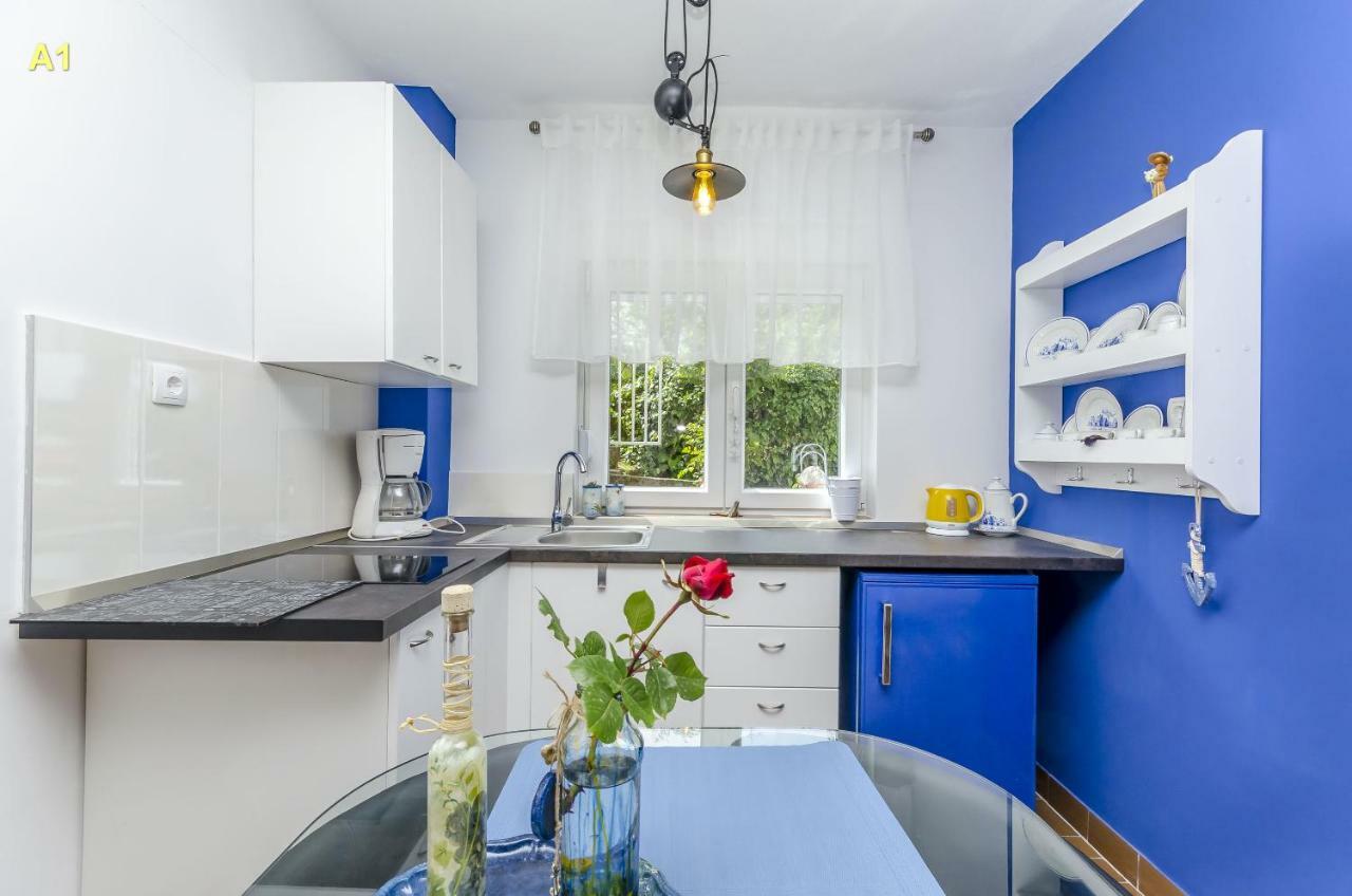 Apartments Marin ロゴズニッツァ エクステリア 写真